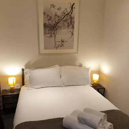 Garnet, 3 Bedroom * Birmingham